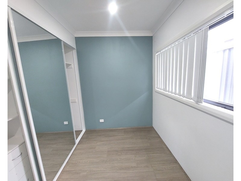 A/145A Noble Avenue, Greenacre NSW 2190