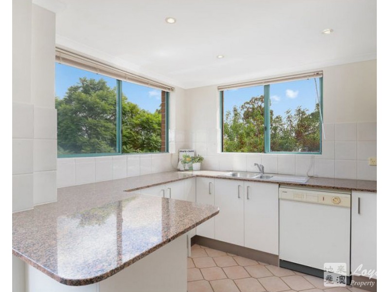 25/18 Centennial Avenue, Chatswood NSW 2067