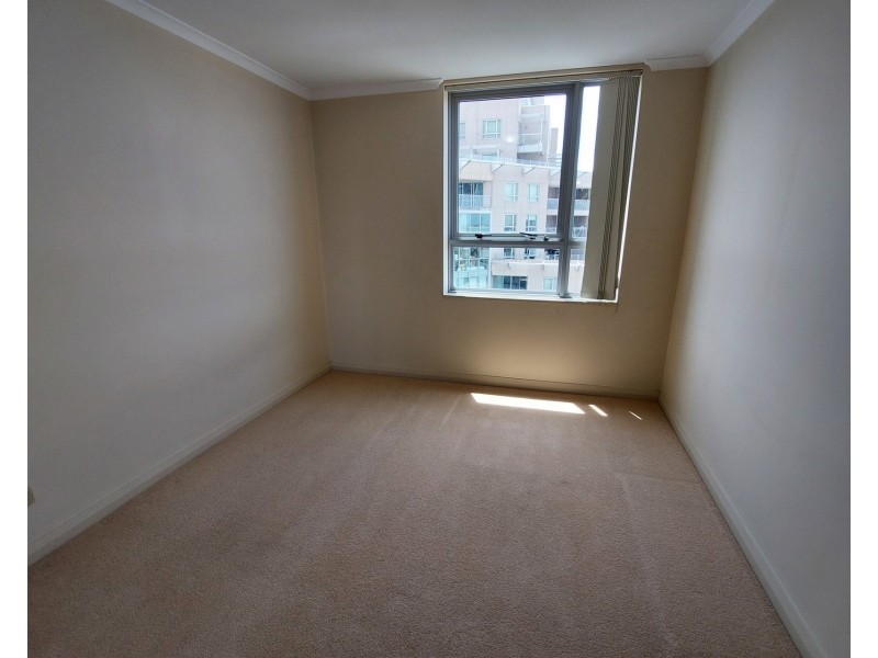 1705/2A Help Street, Chatswood NSW 2067