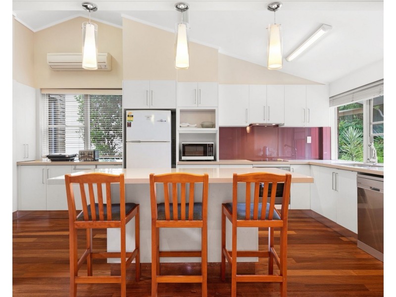 16 Gordon Crescent, Denistone NSW 2114