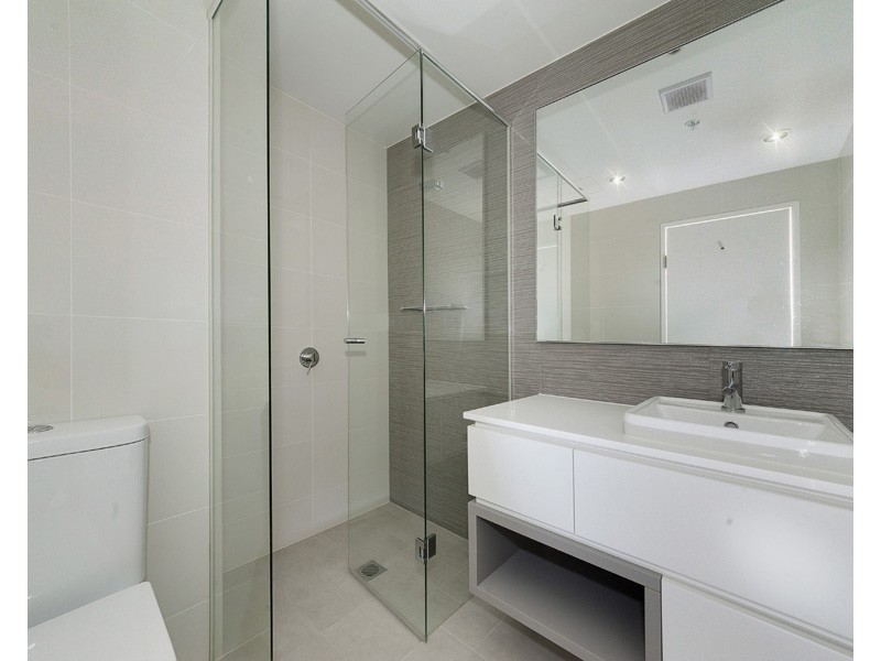 802/7 Railway Street, Chatswood NSW 2067