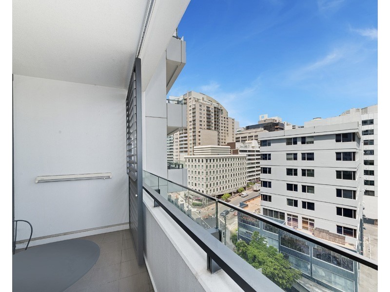 802/7 Railway Street, Chatswood NSW 2067