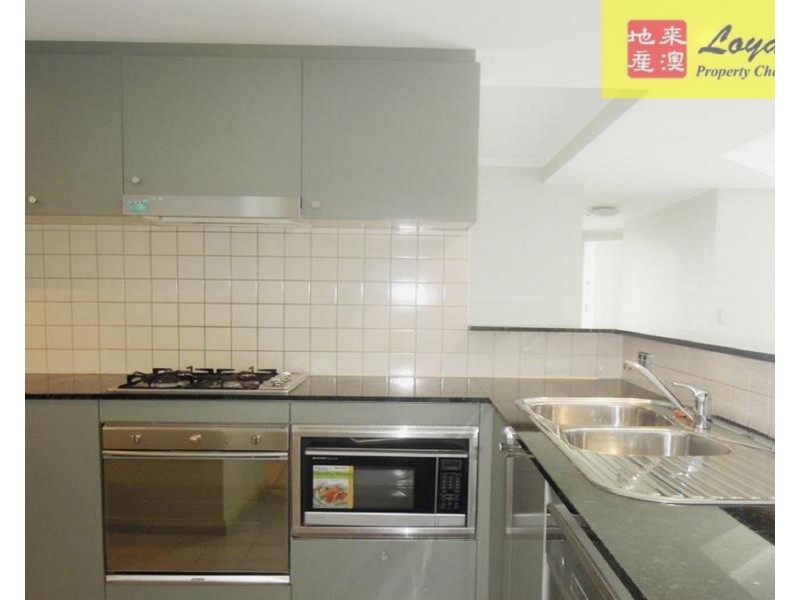 2105/2A Help Street, Chatswood NSW 2067