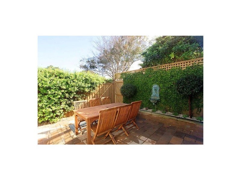 11 Rawson Avenue, Queens Park NSW 2022