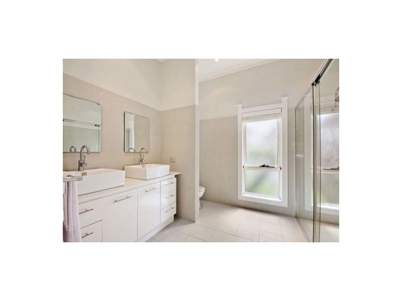 15 Addison Street, Roseville NSW 2069