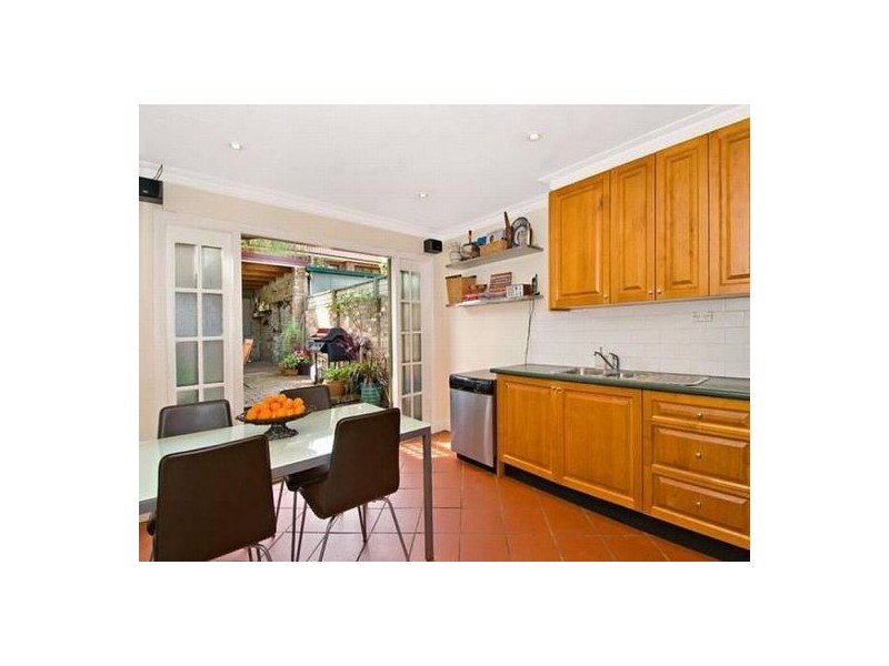 220 Edgeware Road, Newtown NSW 2042