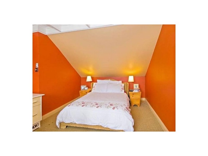 220 Edgeware Road, Newtown NSW 2042