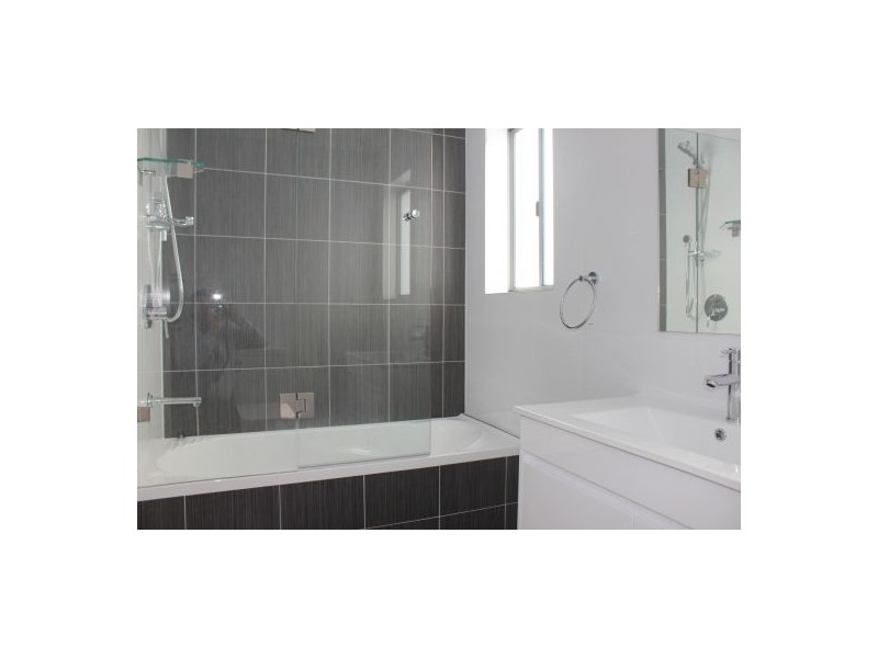 39 Universal Road, Mortdale NSW 2223