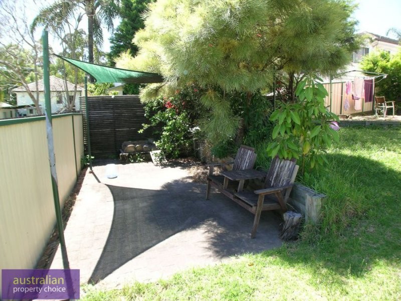 4 Peake Parade, Peakhurst NSW 2210