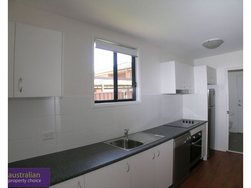 3/28 Henry Lawson Drive, Peakhurst NSW 2210