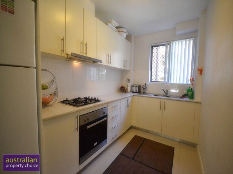 2 / 58-60 Cairds Avvenue, Bankstown NSW 2200