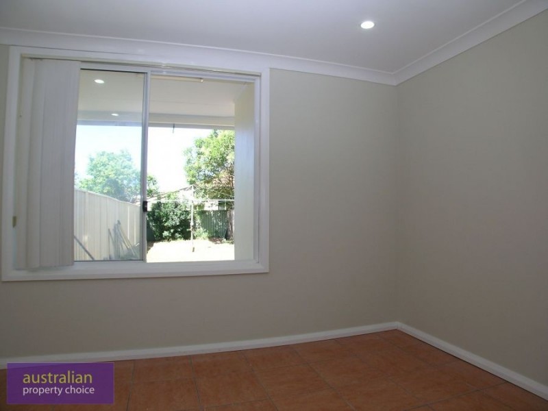 1/53 Railway Parade, Condell Park NSW 2200