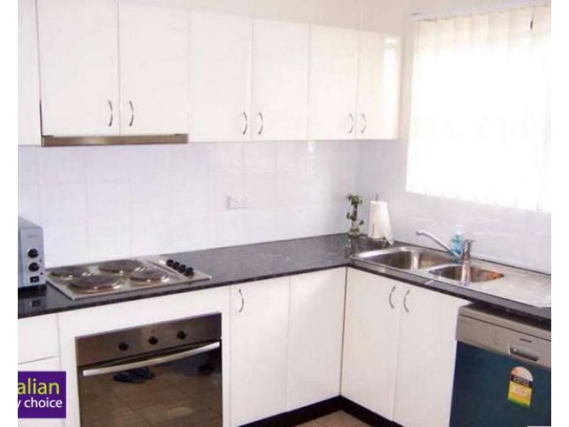 4/41 Bellombi Street, Campsie NSW 2194