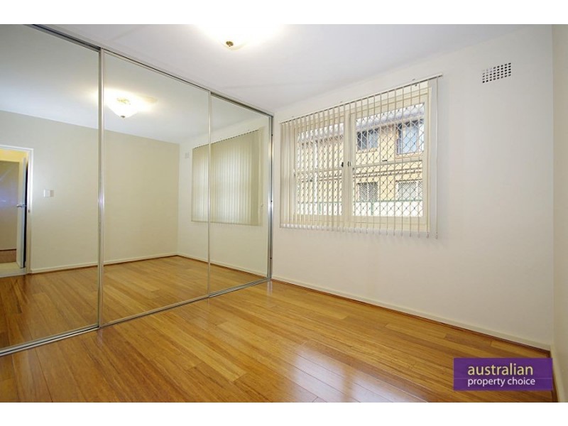 2/29 McKern Street, Campsie NSW 2194