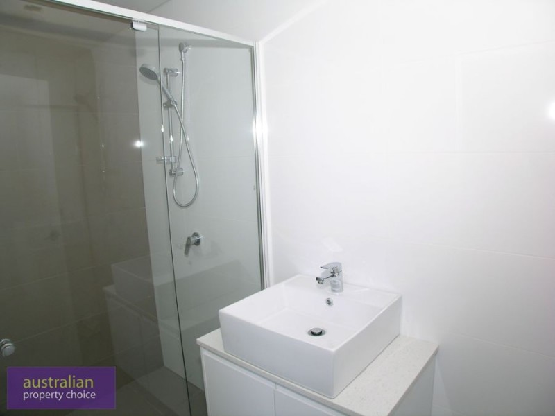 11 / 23-25 Gover Street, Peakhurst NSW 2210