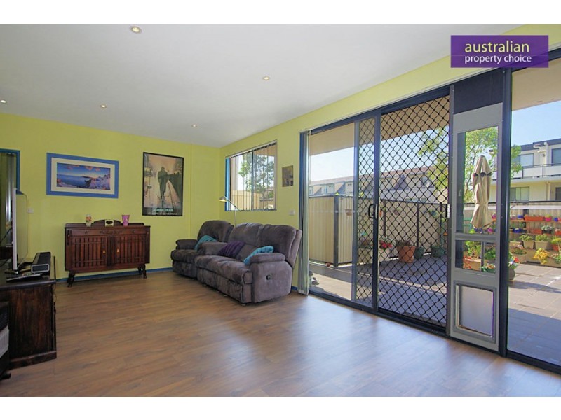 2/37-43 Balmoral Road, Northmead NSW 2152