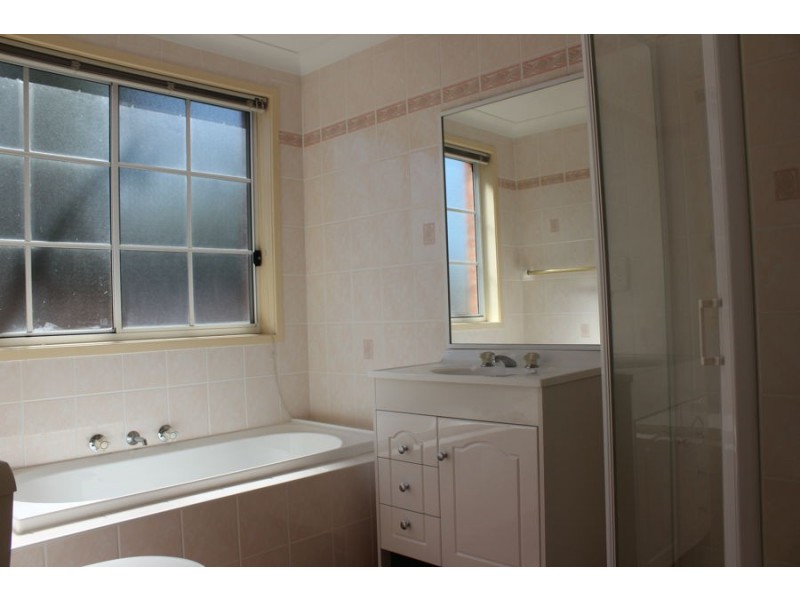 41 Wayne Avenue, Lugarno NSW 2210