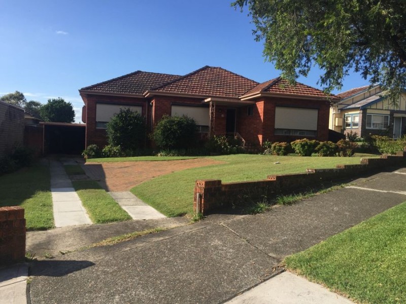 19 Barnsbury Grove, Bexley North NSW 2207