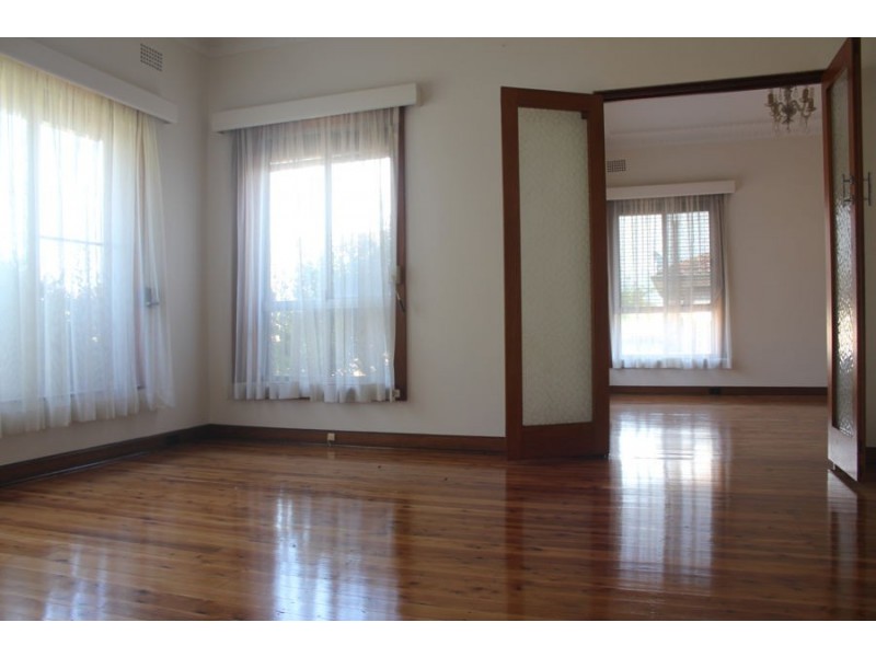 19 Barnsbury Grove, Bexley North NSW 2207