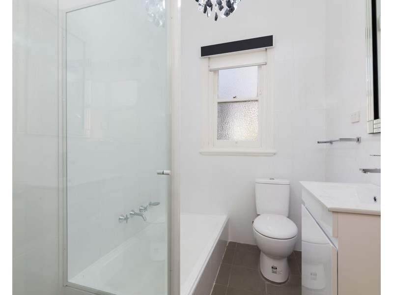 33 Wardell Rd, Lewisham NSW 2049