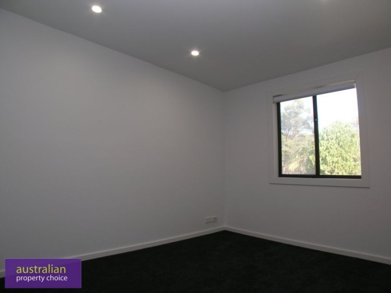 19 Sandakan Road, Revesby Heights NSW 2212