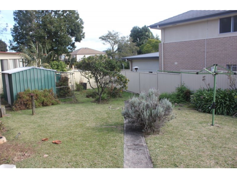 32 Smalls Road, Ryde NSW 2112