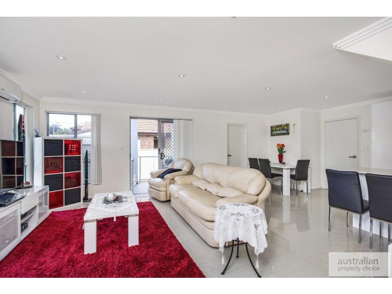 4/7-11 Ludgate Street, Roselands NSW 2196