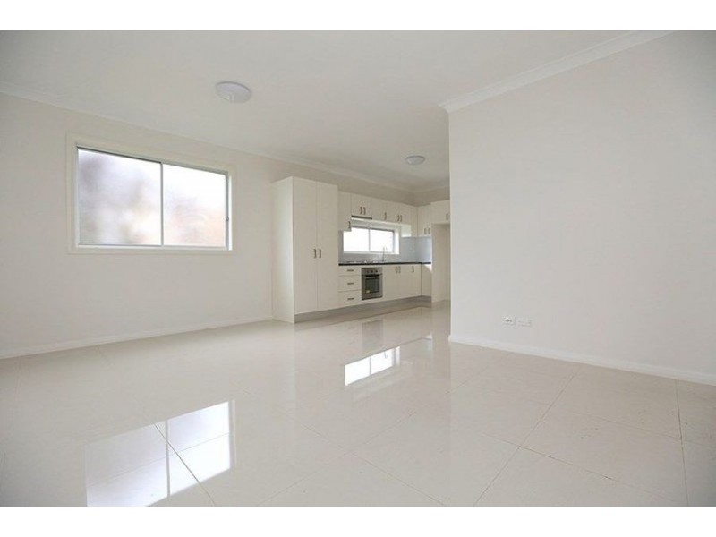 14A Cooeeyana Pde, Bankstown NSW 2200