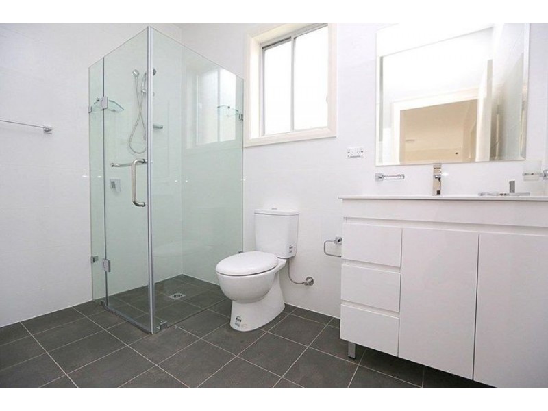 14A Cooeeyana Pde, Bankstown NSW 2200