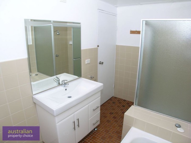 12 / 8 -12 Minter Street, Canterbury NSW 2193