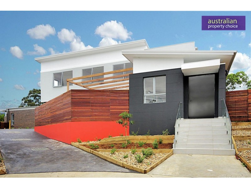 1/13 Olive Crescent, Peakhurst NSW 2210