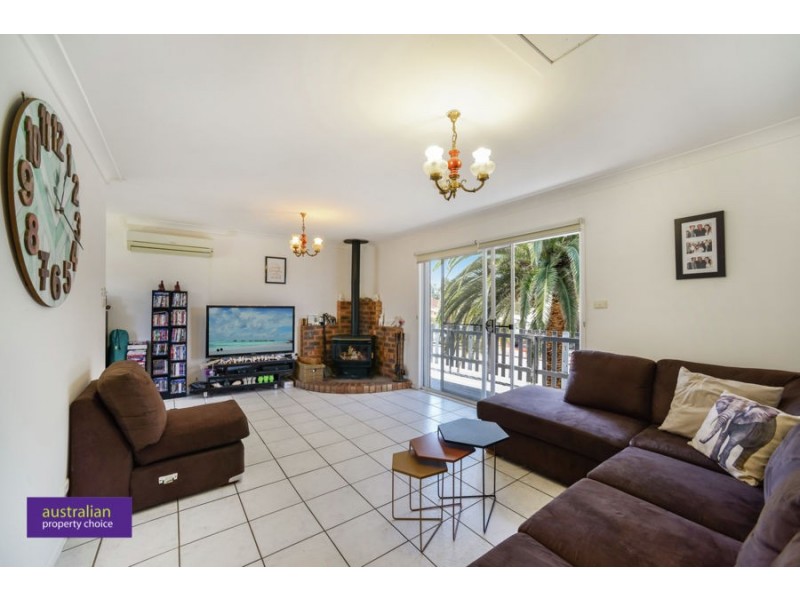 104 Lakedge Avenue, Berkeley Vale NSW 2261