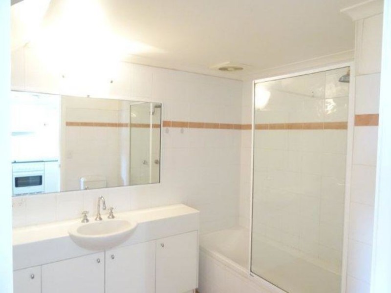 40/8 Cavill Avenue, Ashfield NSW 2131