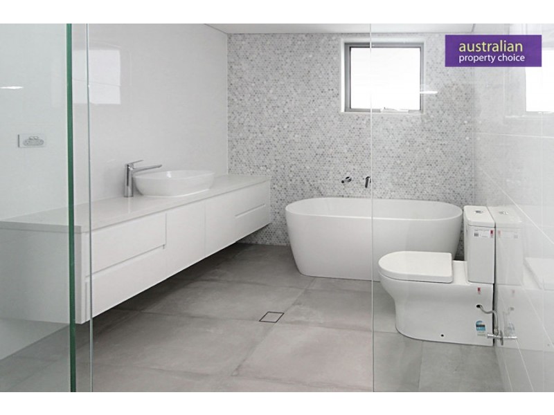 35 Junction Road, Beverly Hills NSW 2209