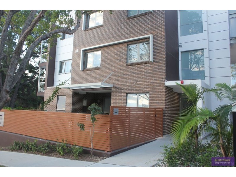 3/4-8 Pearce Avenue, Peakhurst NSW 2210