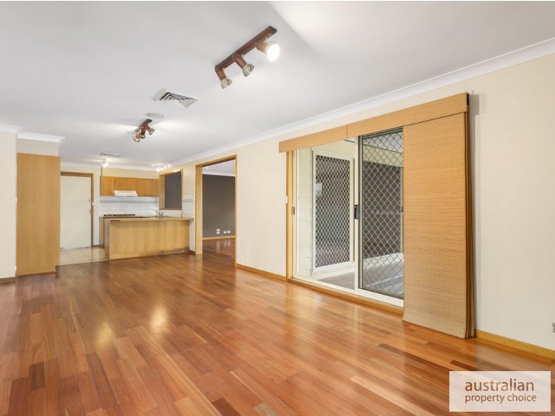 10 Tivoli Court, Wattle Grove NSW 2173