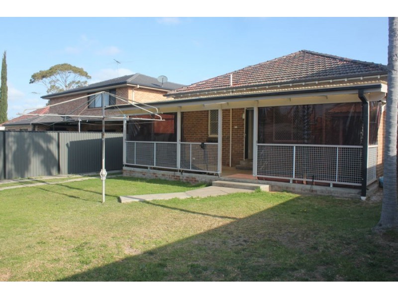 20 Vivian Street, Bexley NSW 2207