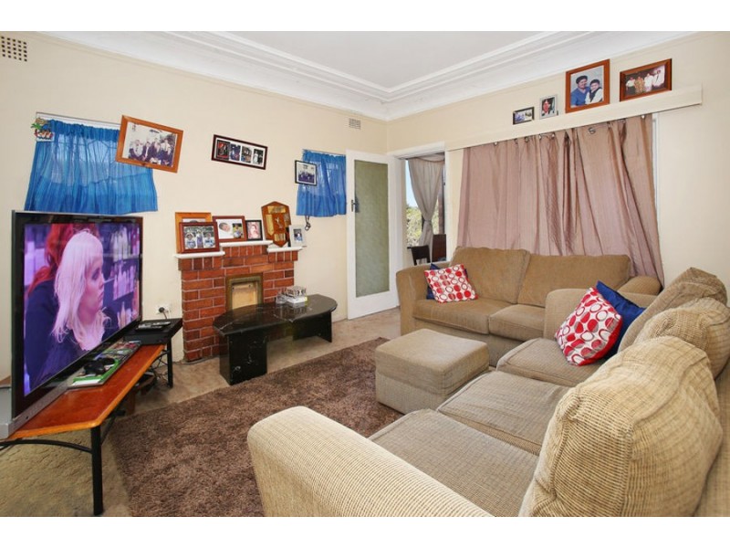 88 Wolseley Road, Bexley NSW 2207