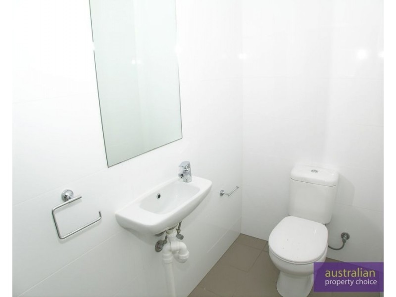 15/3-7 Gover Street, Peakhurst NSW 2210