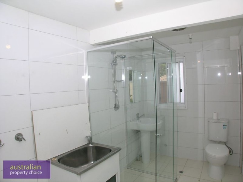 87 Flowerdale Road, Liverpool NSW 2170