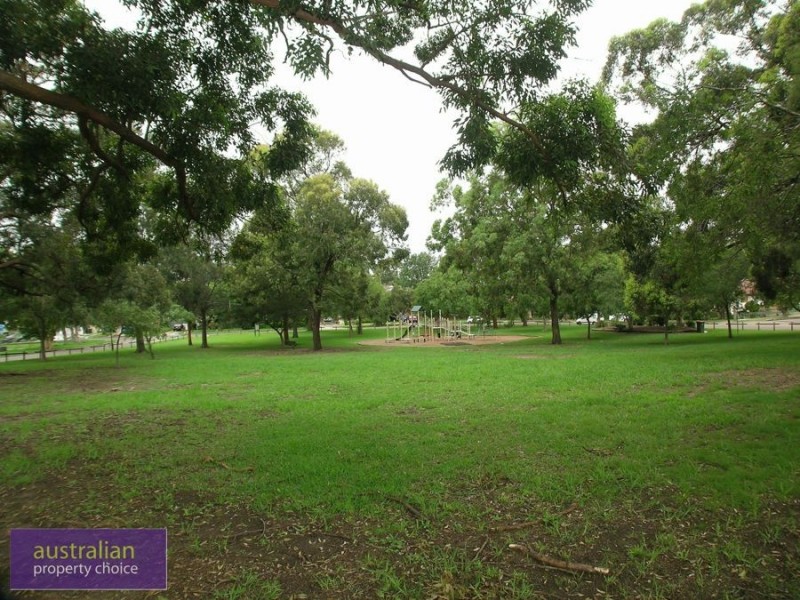 33 Thomas Street, Hurstville NSW 2220