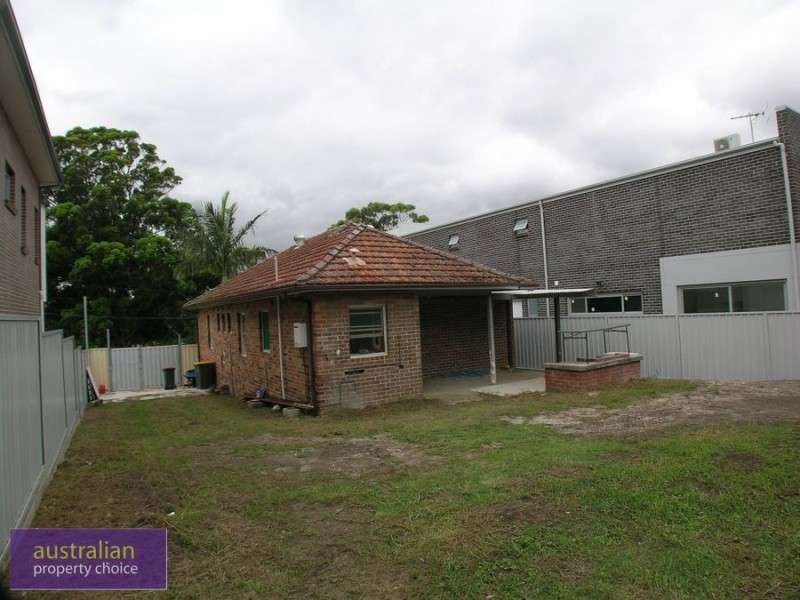 33 Thomas Street, Hurstville NSW 2220