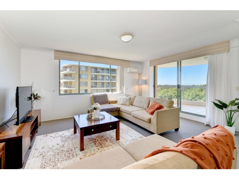 810/3 Rockdale Plaza Dr, Rockdale NSW 2216