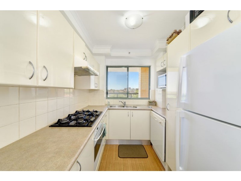 810/3 Rockdale Plaza Dr, Rockdale NSW 2216