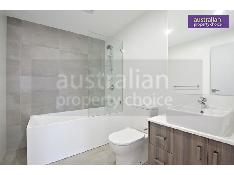 8/4-8 Hugh Avenue, Peakhurst NSW 2210