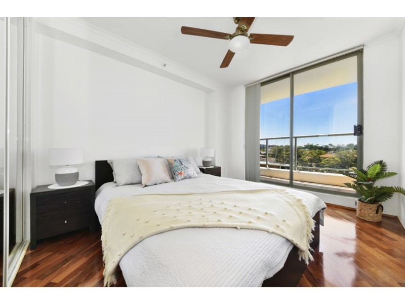 902/5 Rockdale Plaza Drive, Rockdale NSW 2216