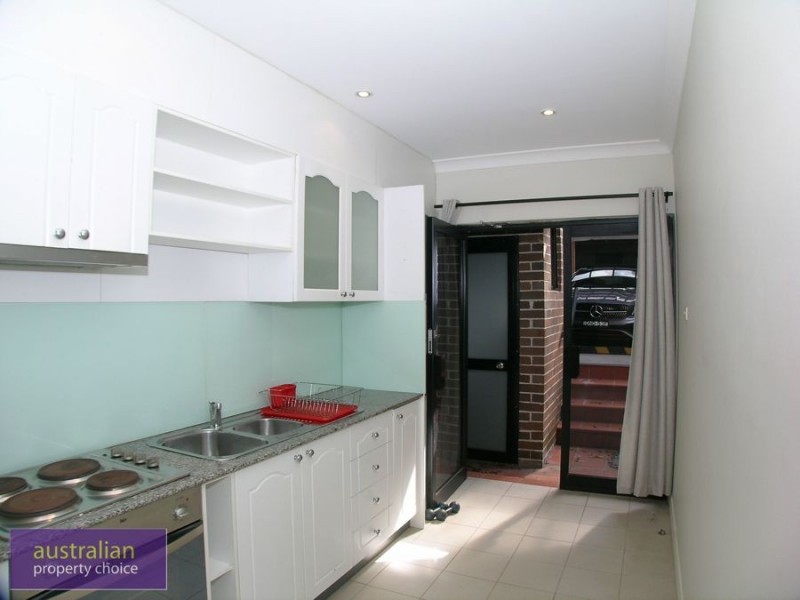 1/241 Kingsgrove Road, Kingsgrove NSW 2208