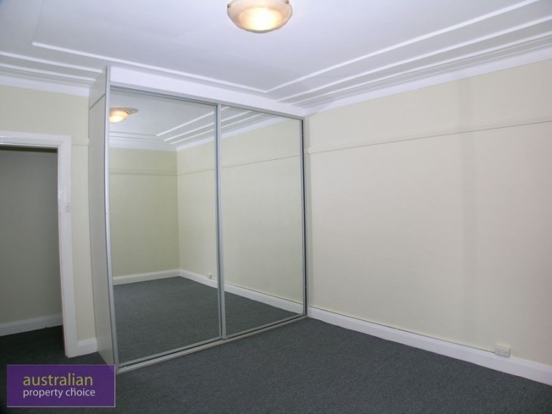 2/241 Kingsgrove Road, Kingsgrove NSW 2208