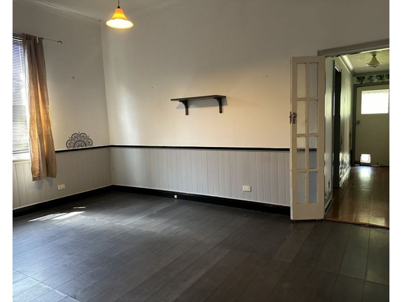 7 Cameron Street, Carlton NSW 2218