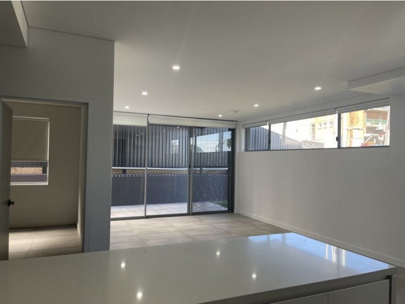 7/4-8 Hugh Ave, Peakhurst Heights NSW 2210